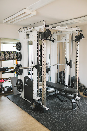 運動初心者専用パーソナルジム ELCSUM FIT 玉造店